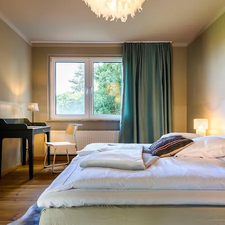 Holiday home Pommernhaus Mit Seeblick, Sauna, Kamin, Ruderboot Luckow (Mecklenburg-Vorpommern)