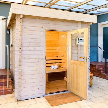 Pommernhaus Mit Seeblick, Sauna, Kamin, Ruderboot * Luckow (Mecklenburg-Vorpommern)