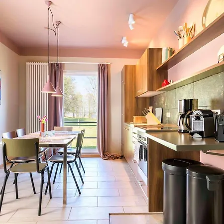 Tatil Evi Pommernhaus Mit Seeblick, Sauna, Kamin, Ruderboot